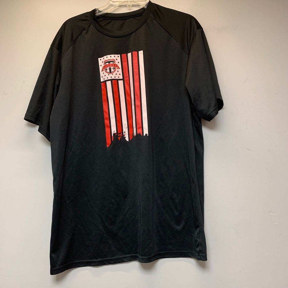 Soccer Performance T-Shirt Mens Large Black Excellent USA Flag Graphic Tee